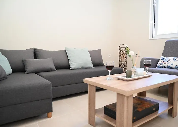 בית נופש Myrteni יאליסוס