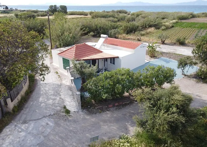 בית נופש Myrteni